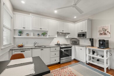 137 Thacher St unit 2, Milton, MA 02186 - photo 2