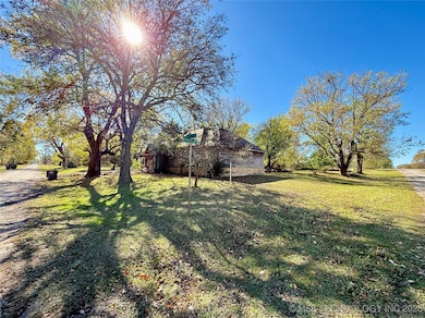 CORNER OF 7TH STREET AND FRISCO AVENUE IN ROFF, OK