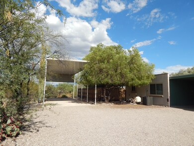 Covered RV space