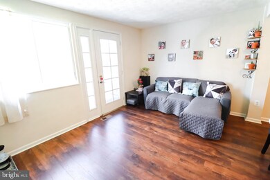 4333 Isleswood Terrace, Burtonsville, MD 20866 - photo 2