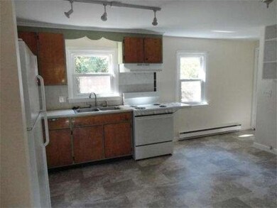 36 Longmeadow Dr, Amherst, MA 01002 - photo 6