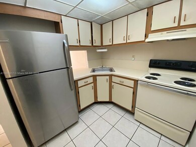 4550 NW 9th St unit 217E, Miami, FL 33126 - photo 4