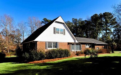 1216 Country Club Dr, Jacksonville, NC 28546 - photo 2