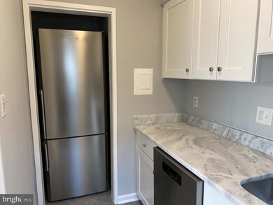 The Winthrop unit 816, Washington, DC 20036 - photo 7