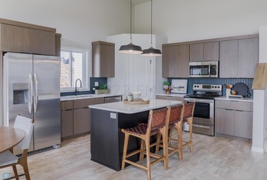 2574 74th Ave S, Fargo, ND 58104 - photo 5