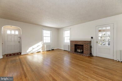 1231 Maple Ave, Halethorpe, MD 21227 - photo 2