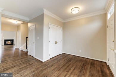 22591 Welborne Manor Square, Ashburn, VA 20148 - photo 5
