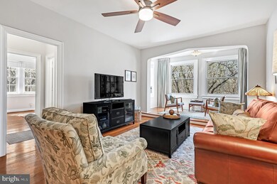 Woodley Park Towers unit 528, Washington, DC 20008 - photo 5