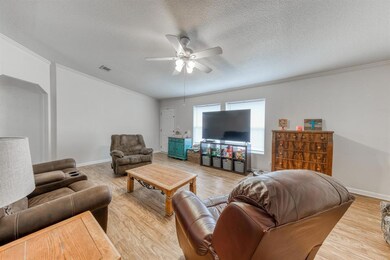 316 Kelly Brook Cir, Weatherford, TX 76087 - photo 7