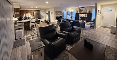 1101 SW 19th Place, Gainesville, FL 32601 - photo 4