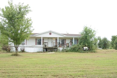 1122 W Main St, Beggs, OK 74421 - photo 2