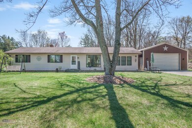 DNG 16830 E C AVE_1