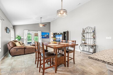5 - 4428 Alligator Flag Cir (75)