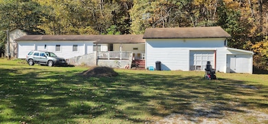668 Pico Rd, Buchanan, VA 24066 - photo 2