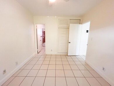 1021 NE 8th Ave unit 8, Delray Beach, FL 33483 - photo 4