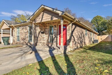 403 N Burdette Ave unit 405, Sherman, TX 75090 - photo 2