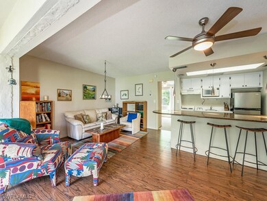 1 Bobolink Ct unit 1A, Naples, FL 34105 - photo 4