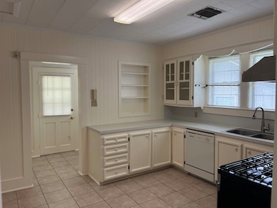 302 Suthon Ave, Houma, LA 70364 - photo 3