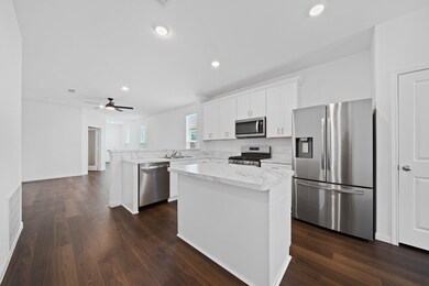 Gorgeous Island Kitchen