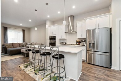 1698 Beech Leaf St, Dumfries, VA 22026 - photo 4