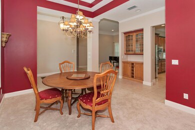 005_Dining Room