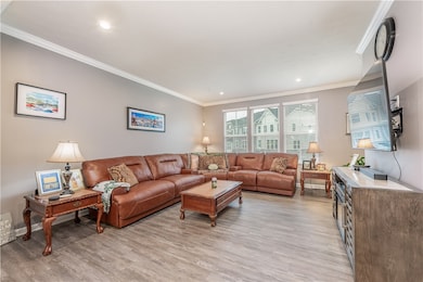 132 Curtis Ct, Pittsburgh, PA 15237 - photo 3