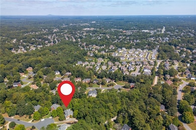 Cul-de-sac lot, near schools, shopping,restaurants and parks