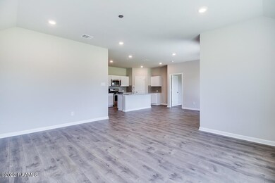 202 Saddle Crest-9