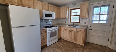 21 Cobb Dr, Rockland, MA 02370 - photo 5