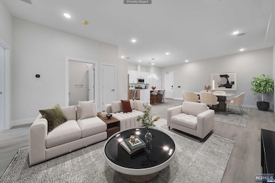 22 Bloomfield Ave unit 303, Paterson, NJ 07503 - photo 5