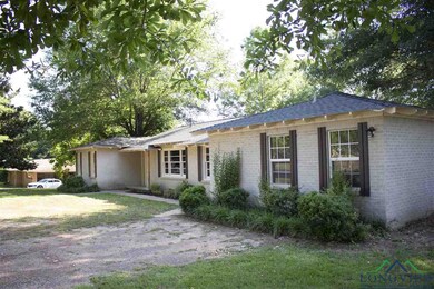 3107 Boettcher Dr, Kilgore, TX 75662 - photo 3