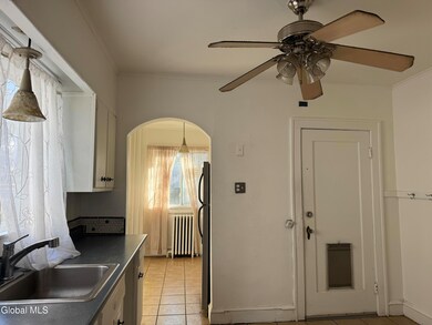 105 Clermont St unit 1, Albany, NY 12203 - photo 6