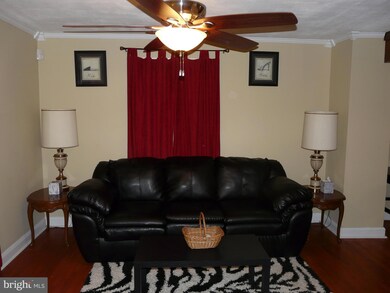 5911 Meadow Rd, Baltimore, MD 21206 - photo 4