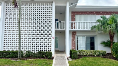4501 S Ocean Blvd unit D2, Palm Beach, FL 33480 - photo 2