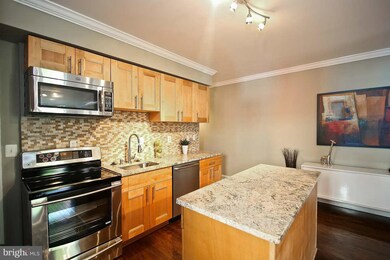 14 O St NW unit B, Washington, DC 20001 - photo 7