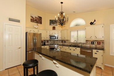 Kitchen2