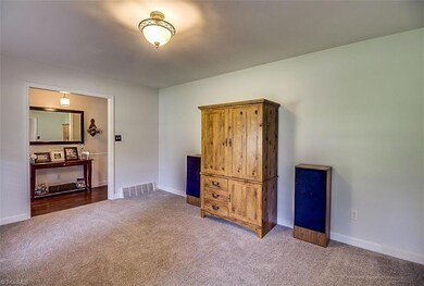 738 Holly Dr, Asheboro, NC 27205 - photo 6