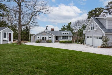 162 Clamshell Cove Rd, Cotuit, MA 2635 - photo 2