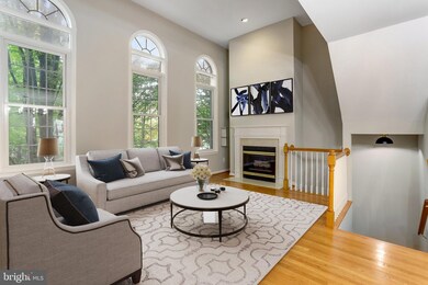 2424 N Hampton Dr, Alexandria, VA 22311 - photo 2