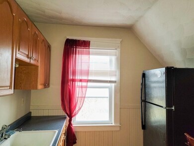 201 Pleasant St, Dracut, MA 01826 - photo 5