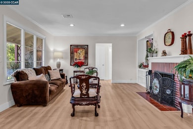 1455 Grove Way, Concord, CA 94518 - photo 5