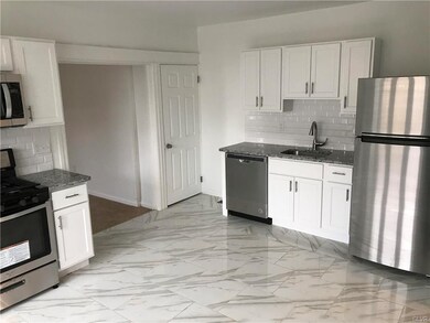 725 N Quincy St unit . 1, Allentown, PA 18109 - photo 2