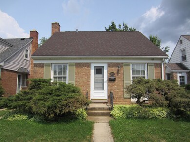 715 Norfolk Ave, Westchester, IL 60154 - photo 2