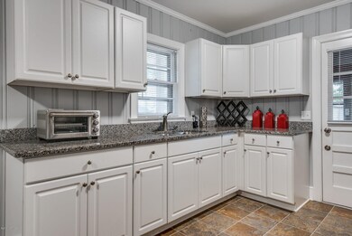 008-829Cedarbrook-RockyMount-NC-27804-sm