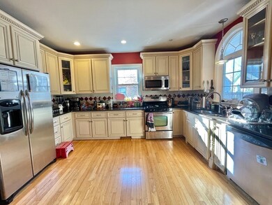 43 Arlington St, Boston, MA 02135 - photo 4