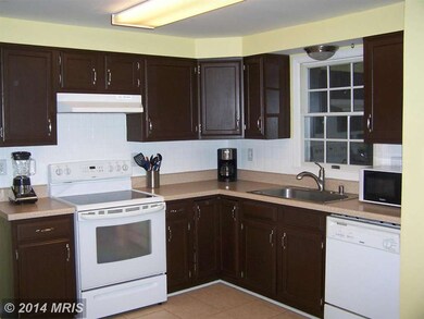 12621 Osborne Dr, Fredericksburg, VA 22407 - photo 4