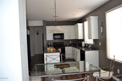 Kitchen 2