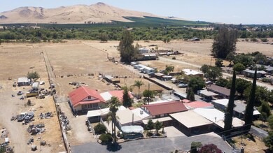27623 Avenue 146, Porterville, CA 93257 - photo 5