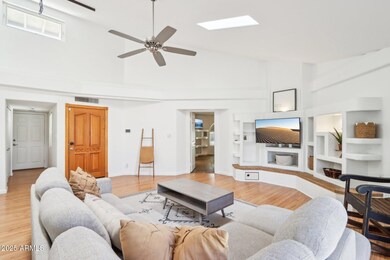 7-web-or-mls-E Rose Ln-1704-007