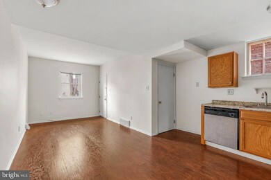 1231 S Philip St unit 1, Philadelphia, PA 19147 - photo 3